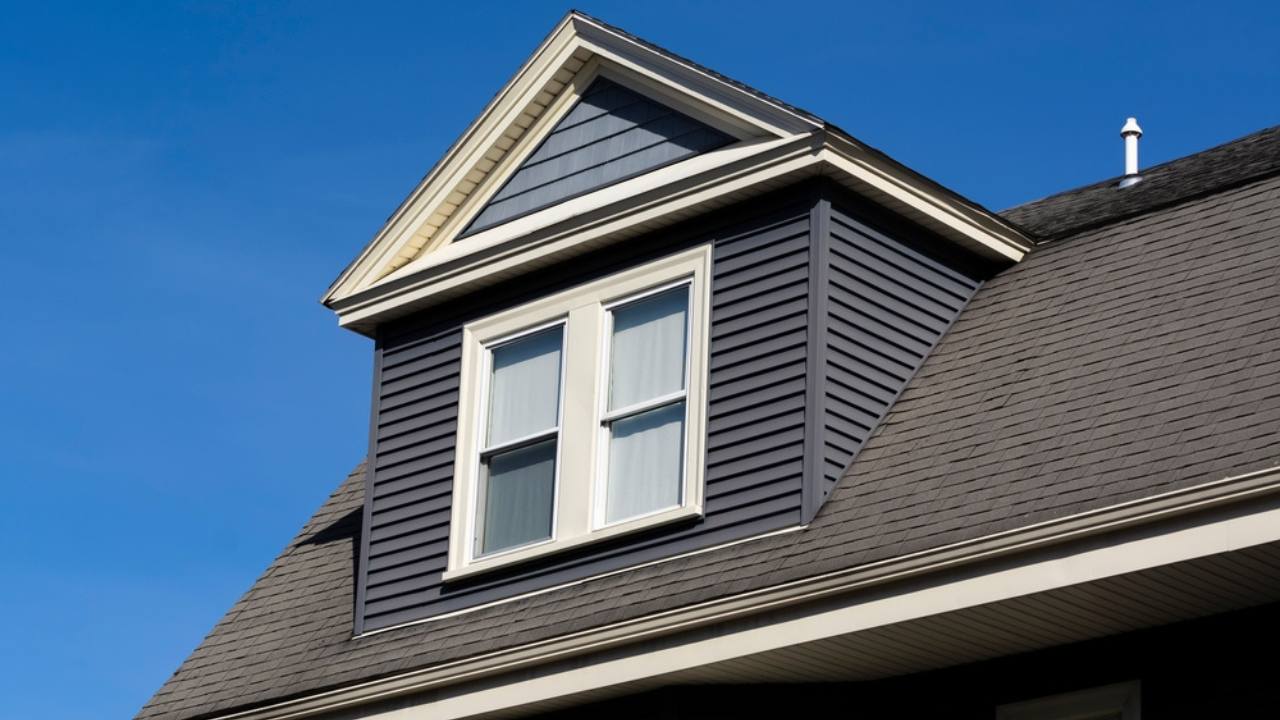 686d0dbc7751ddcc97bcbd7f hip to gable loft conversion